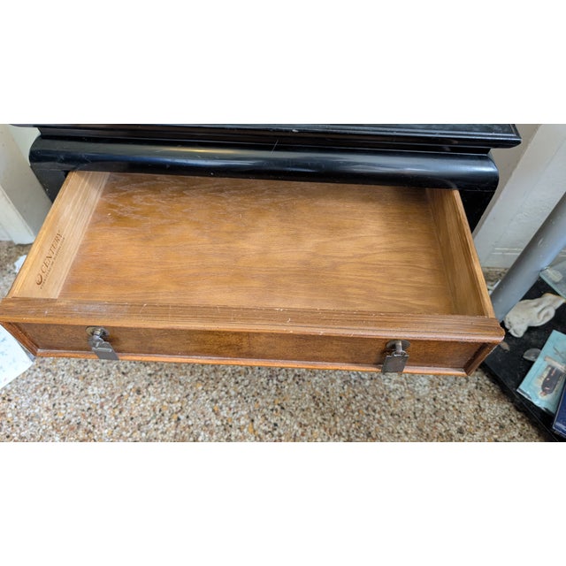 1970s Vintage Century "Chin Hua" Nightstand - Burl Wood & Black Lacquer For Sale - Image 5 of 9