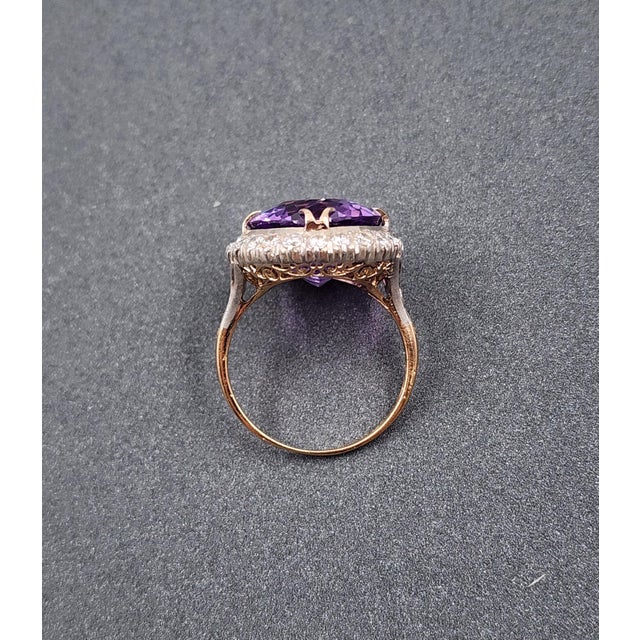 Metal 16.00 Ct Vintage Amethyst & Diamond Ring Size 7.5 For Sale - Image 7 of 8