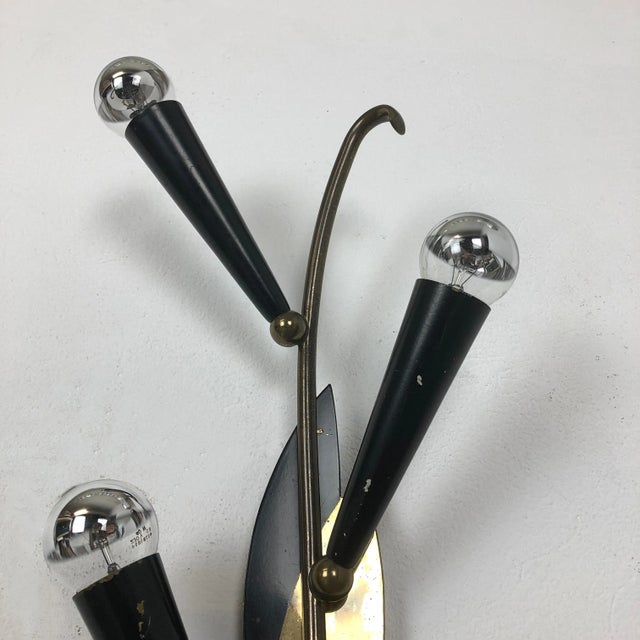 Large Modernist Brass Floral Theatre Wall Light Sconce, France, 1950 For Sale - Image 6 of 15