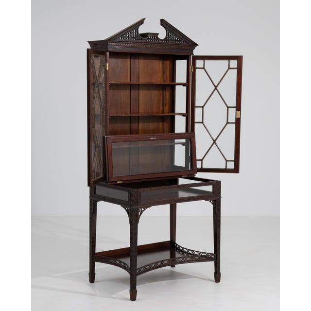 19th Century Fine Chippendale Vitrine For Sale - Image 4 of 16