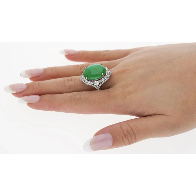 Gia Certified 14.68 Carat Grade a Jadeite Jade Ring With Diamond in 18k Gold Size 6 For Sale - Image 10 of 12