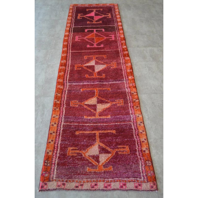 1950s Hand-Knotted Turkish Runner Rug . One of a Kind Hallway Kitchen Decor 2′9″ × 9′9″ For Sale - Image 5 of 11