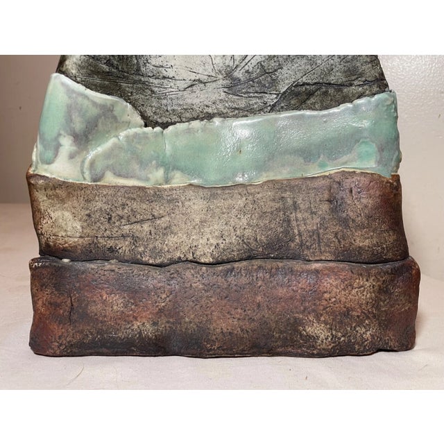 Share Rare Vintage Reiko Kakiuchi-Cohen Handmade Bag Style Glazed Studio Pottery Vase For Sale - Image 14 of 15