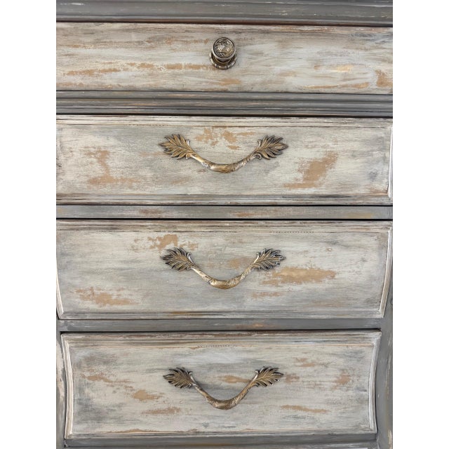 Drexel Drexel French Country Style Chest of Drawers, 1990s For Sale - Image 4 of 15