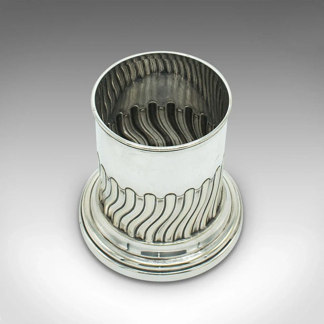 1910s Antique Edwardian English Silver Plate Wine Bottle Holder For Sale - Image 6 of 10