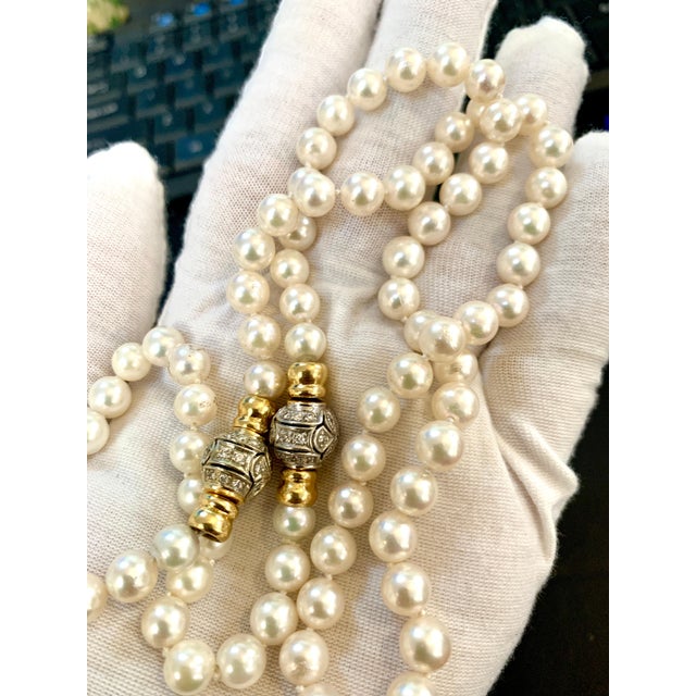 White 286 Akoya Pearls Strand Necklace and Bracelet Set 18 Karat Gold/ Diamond Clasp For Sale - Image 8 of 8