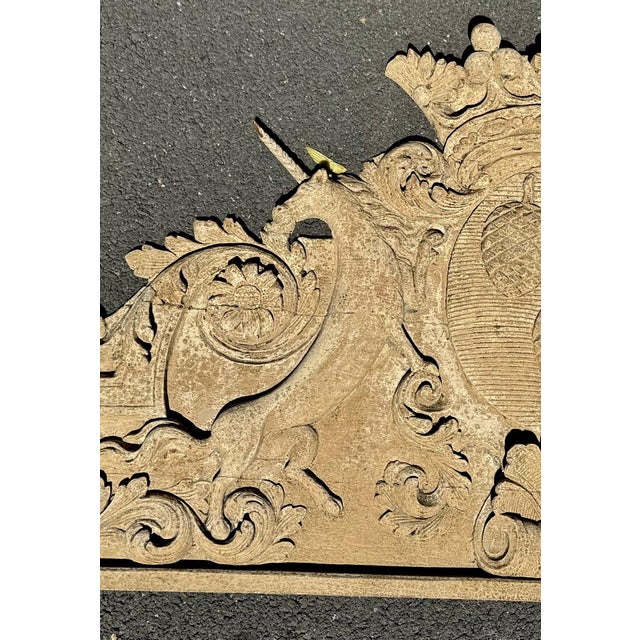 French French Carved Pediment For Sale - Image 3 of 4