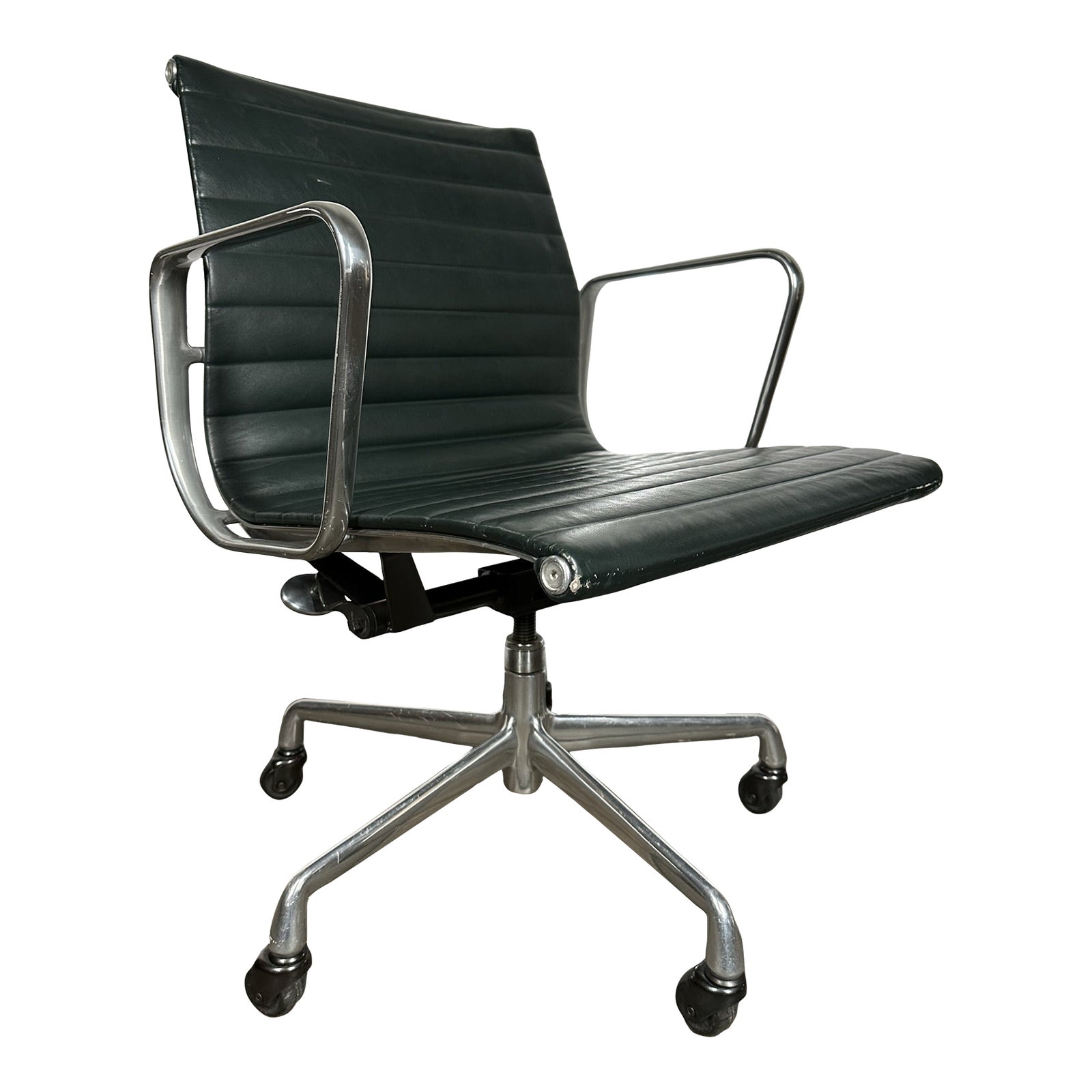 Management chair eames clearance