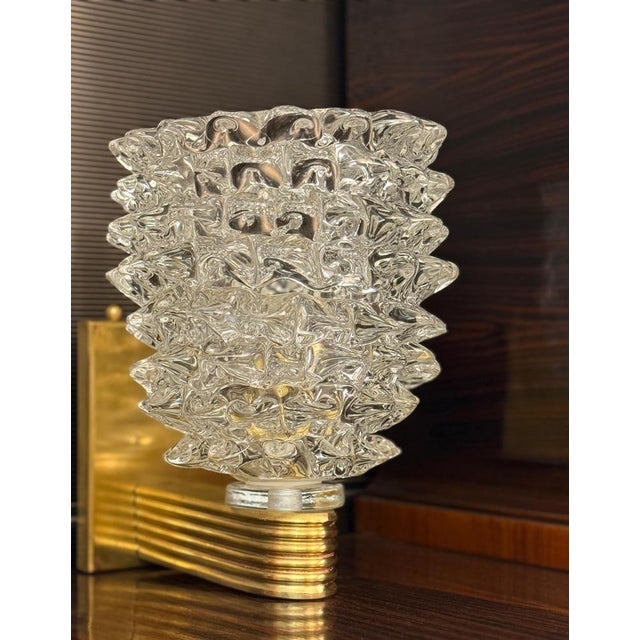 Art Deco Brass-Mounted Rostrato Murano Glass Sconces from Barovier, 1940s, Set of 2 For Sale - Image 4 of 10