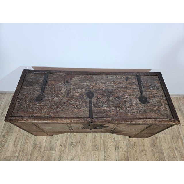 Gothic Chest, 15th Century For Sale - Image 5 of 18