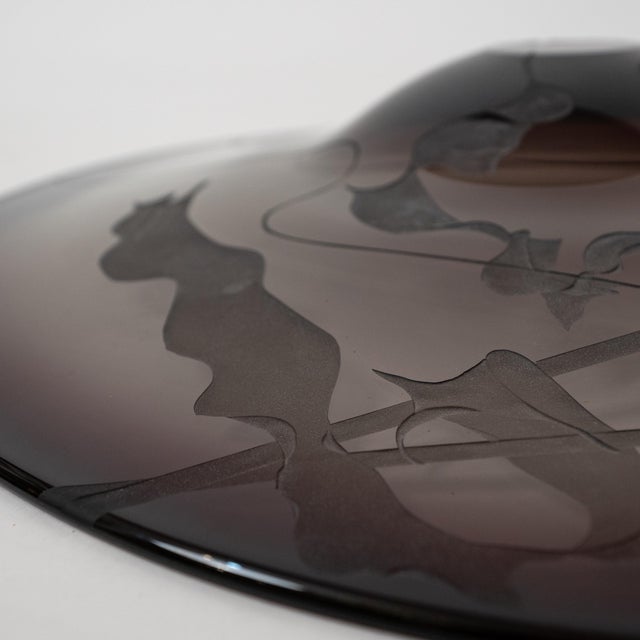 Mid-Century Modern Vandenlaan & Bliss Signed Etched Studio Glass Centerpiece Bowl For Sale - Image 3 of 8