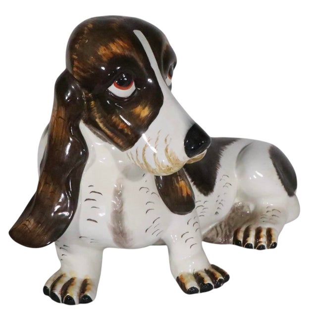 Hollywood Regency Glazed Majolica Basset Hound Made in Italy C. 1970/80's For Sale - Image 3 of 11