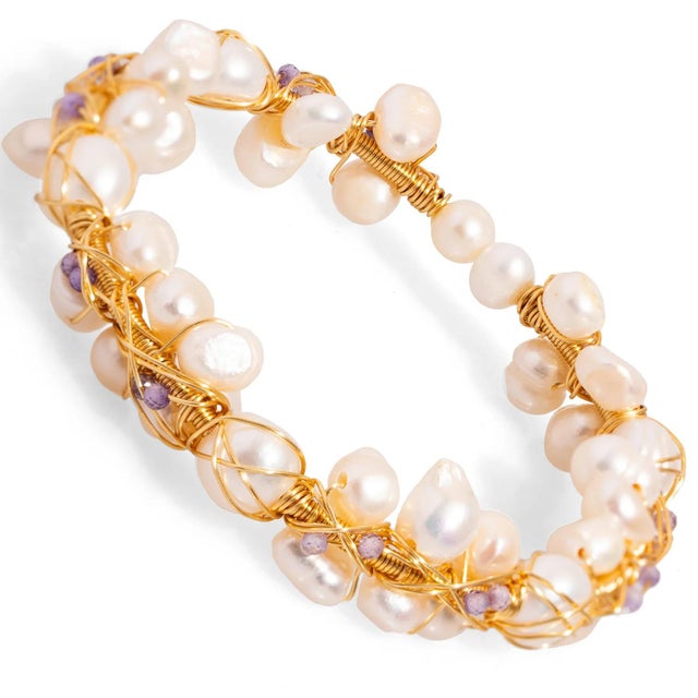 Contemporary Pearl Beads & Gold Elegant Wedding Cuff Bracelet For Sale - Image 3 of 7