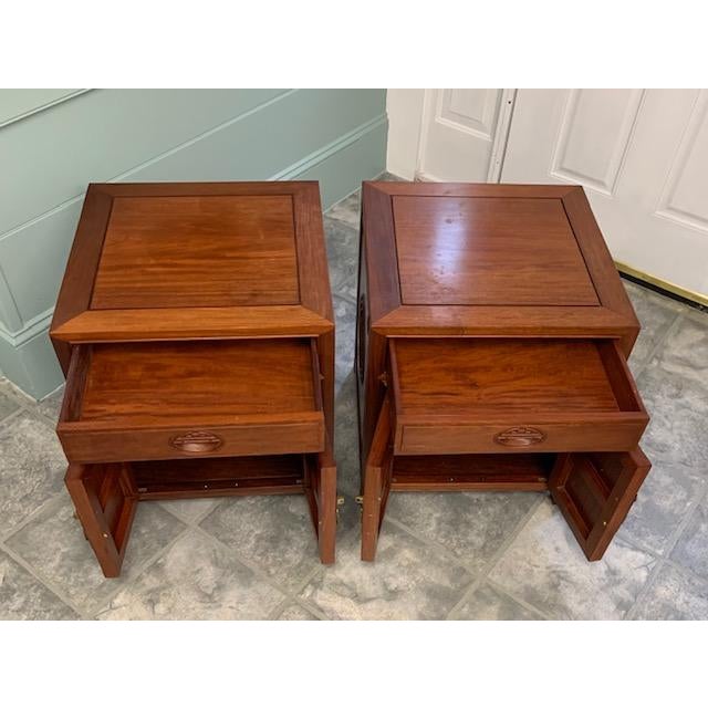 Vintage Zee Hong Kong Hand Carved Solid Rosewood End