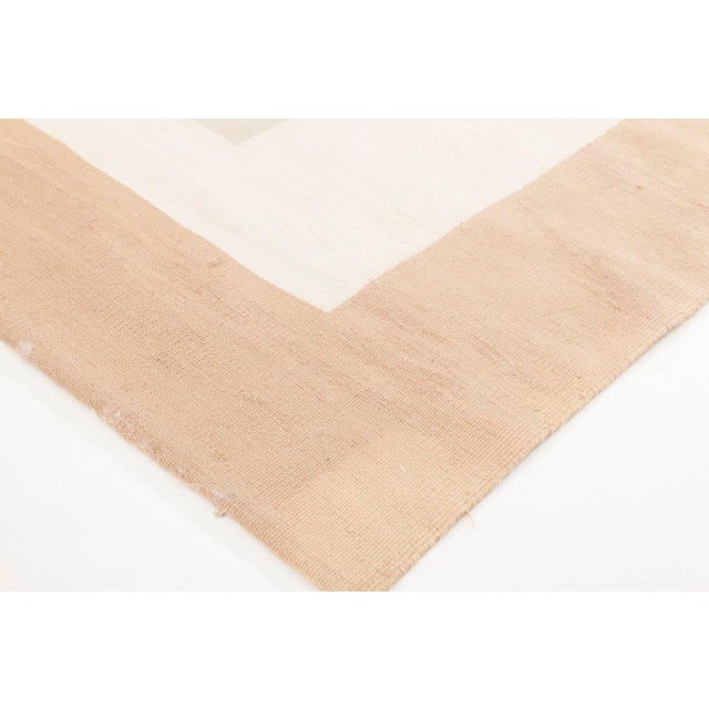 Early 21st Century Contemporary Geometric Beige, White Flat-Weave Wool Rug by Doris Leslie Blau For Sale - Image 5 of 6