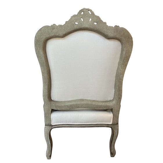 French A Pair of Mid 18th Century Louis XV-style Upholstered Bergere Armchairs With Rococo Influence For Sale - Image 3 of 5
