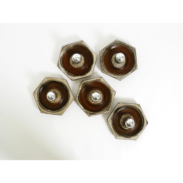 1960s Hexagonal Fat Lava Ceramic Wall Lamps from Hustadt Leuchten, Germany, 1960s, Set of 5 For Sale - Image 5 of 18