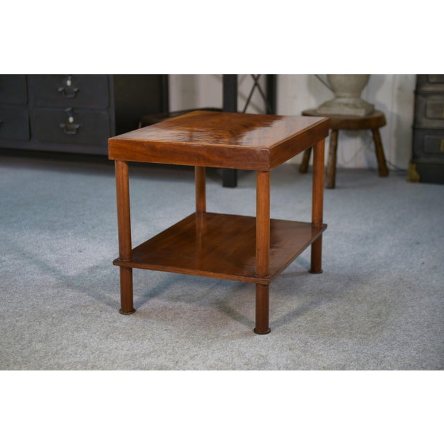 Art Deco Side Table in Varnished Wood, 1940s, in Good conditions. Designed 1920 to 1949