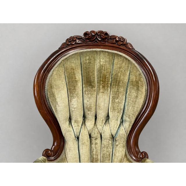 Wood Mid 20th Century His and Hers Victorian Carved Floral Parlor Chairs - Set of 2 For Sale - Image 7 of 14
