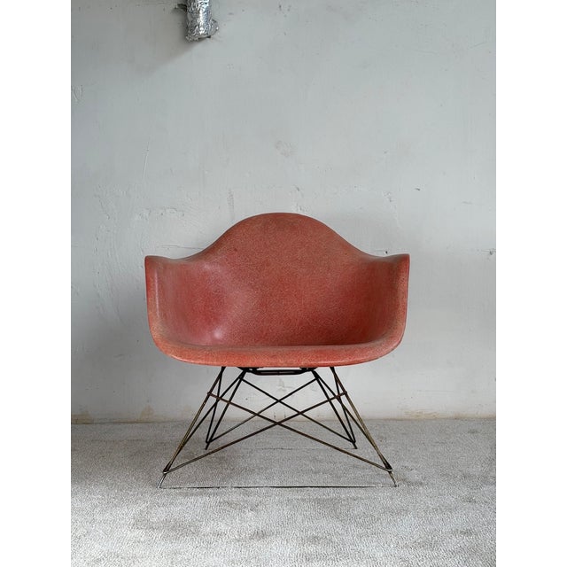 Vintage Salmon Fiberglass Armchair by Charles Eames for Herman Miller, 1962 For Sale - Image 18 of 18