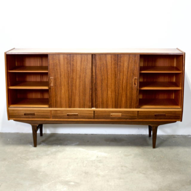Westergaard Møbelfabrik Danish Rosewood Highboard / Tall Sideboard Designed by Børge Seindal For Sale - Image 4 of 18