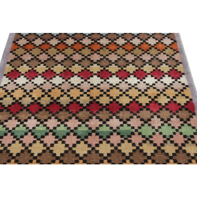 1960s Vintage Deco Rug in Multicolor Geometric Pattern For Sale - Image 4 of 6
