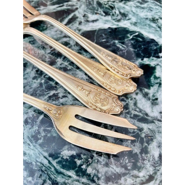 Traditional Set of 4 Gold-Plate Dessert Forks From the Biltmore Hotel Nyc For Sale - Image 3 of 6