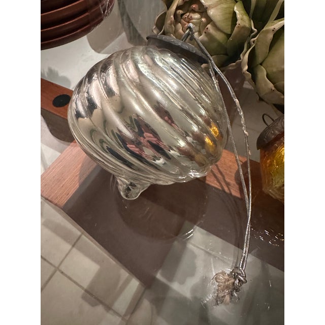 Set of 13 Kugel / Kugel Style Mercury Glass Ornaments in Silver, Gold, and Red For Sale - Image 12 of 16