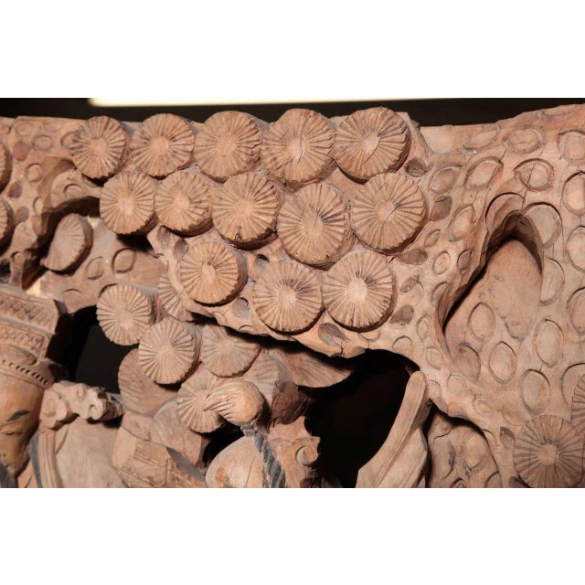 Antique Qing Dynasty Hand-Carved Wood Temple Corbels, 19th Century - a Pair For Sale In New York - Image 6 of 11