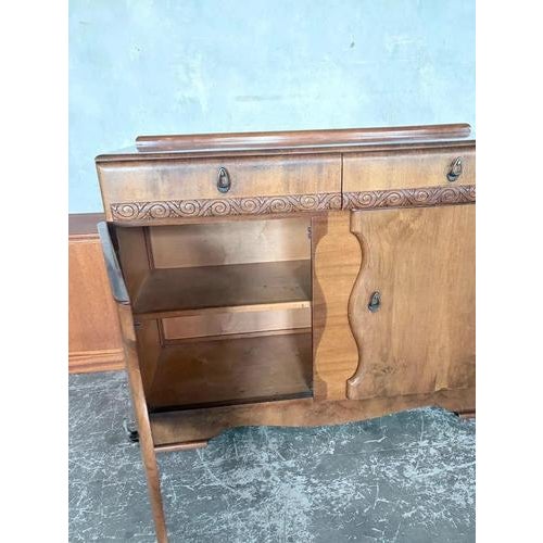Art Deco Walnut Sideboard with Drinks Cabinet, 1930s For Sale - Image 4 of 11