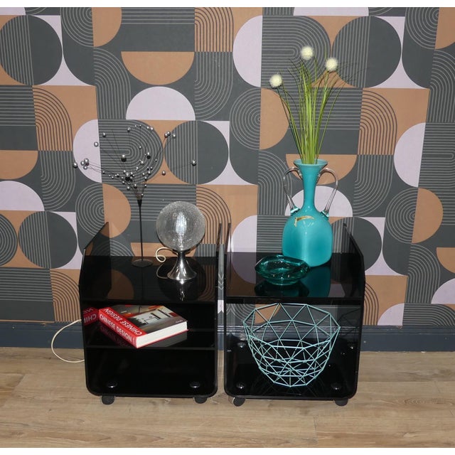 Great side table decorations! Practical small furniture Sturdy little tables Timeless modern acrylic design "Plexiglas" in...