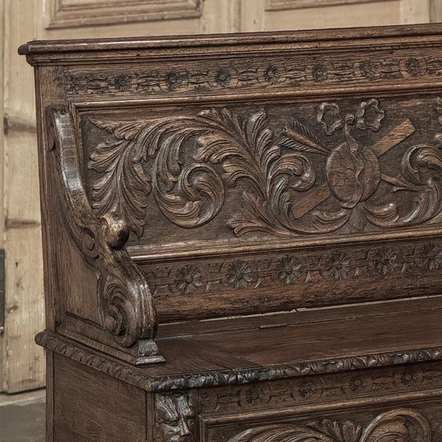 19th Century French Renaissance Revival Oak Trunk ~ Hall Bench For Sale - Image 4 of 18