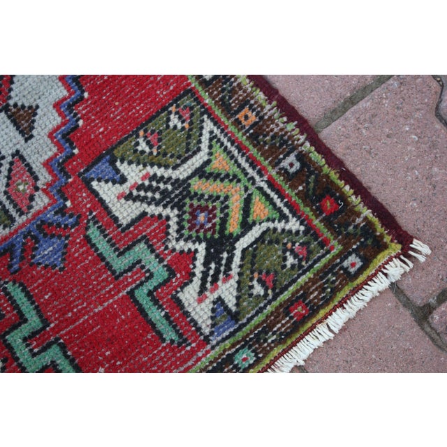 1950s 1950s Turkish Vintage Hand Knotted Geometric Doormat Rug For Sale - Image 5 of 13