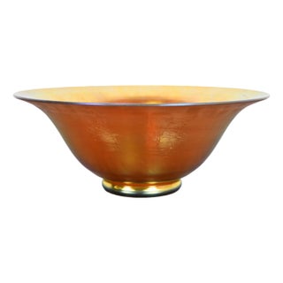 Steuben Aurene Iridescent Art Glass Fruit Bowl or Center Bowl For Sale