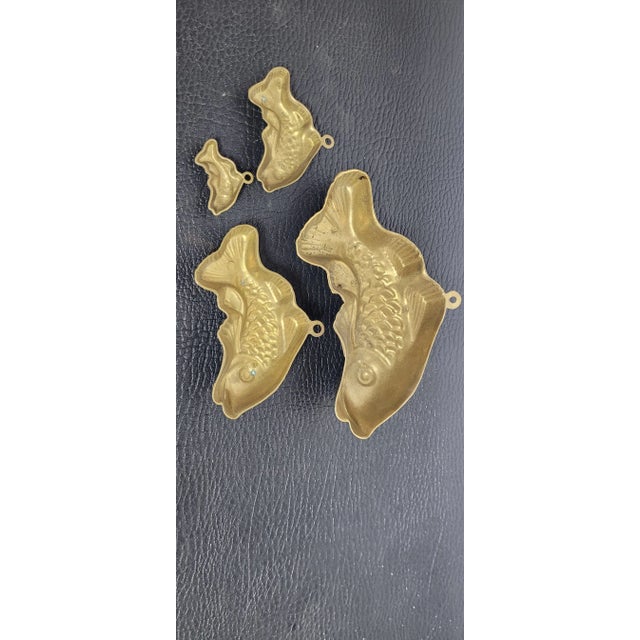 French Country 1970s Vintage Brass Fish Mold Wall Hanging- Set of 4 For Sale - Image 3 of 6
