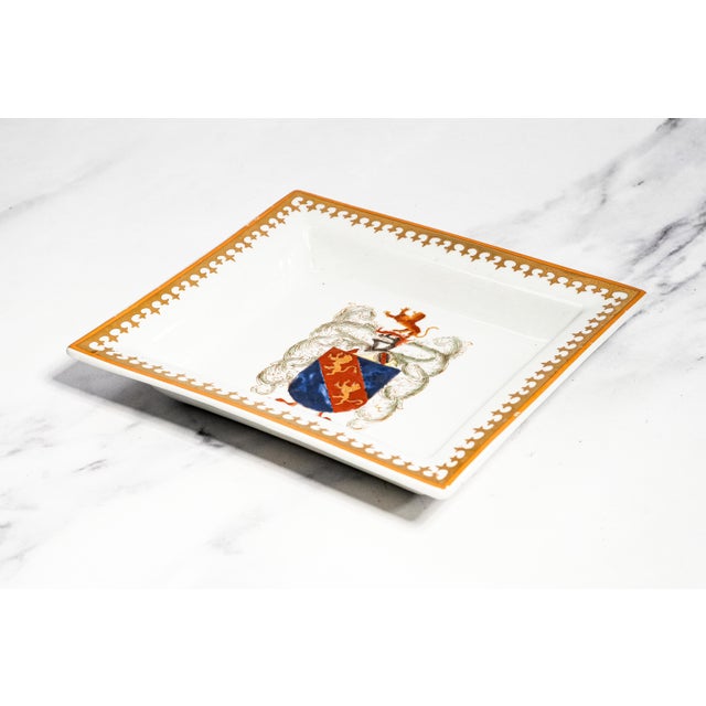 Stately Pair Vintage Porcelain Armorial Catchall Trays Heraldic Coat of Arms Dish Gold Gilt English Country Home Decor For Sale - Image 10 of 16