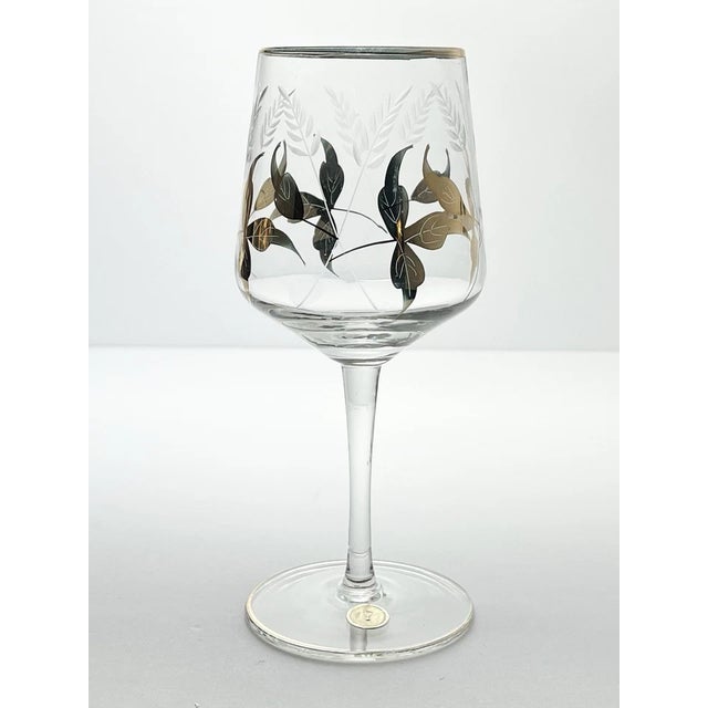 1960s Vintage Mid-Century 6 Gold Leaf & Etched Wheat Wine Glasses For Sale - Image 4 of 7