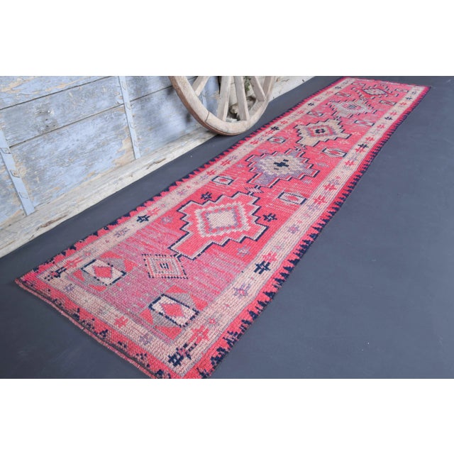 Boho Chic Vintage Turkish Oushak Handmade Wool Cotton Pink Runner Rug For Sale - Image 3 of 10