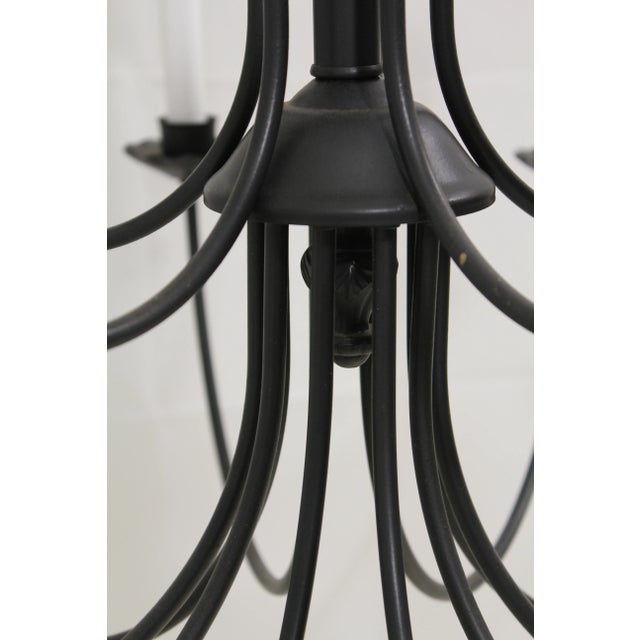1990s Country Style 15 Arm Lighted Chandelier For Sale - Image 5 of 8
