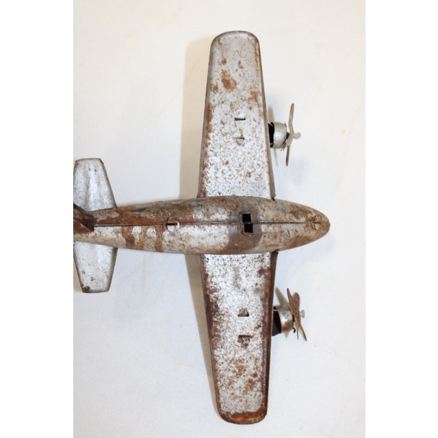 Americana Memorabilia Aircraft Ww2 Twin Engine Toy Planes Set B For Sale - Image 13 of 13
