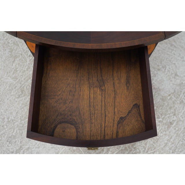 Pair of Mahogany Federal Style Inlaid Drop Side Pembroke Tables For Sale In Philadelphia - Image 6 of 18