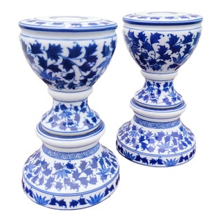 Vintage Bombay Company Blue White Chinoiserie Ceramic Taper Candle Holders- a Pair For Sale