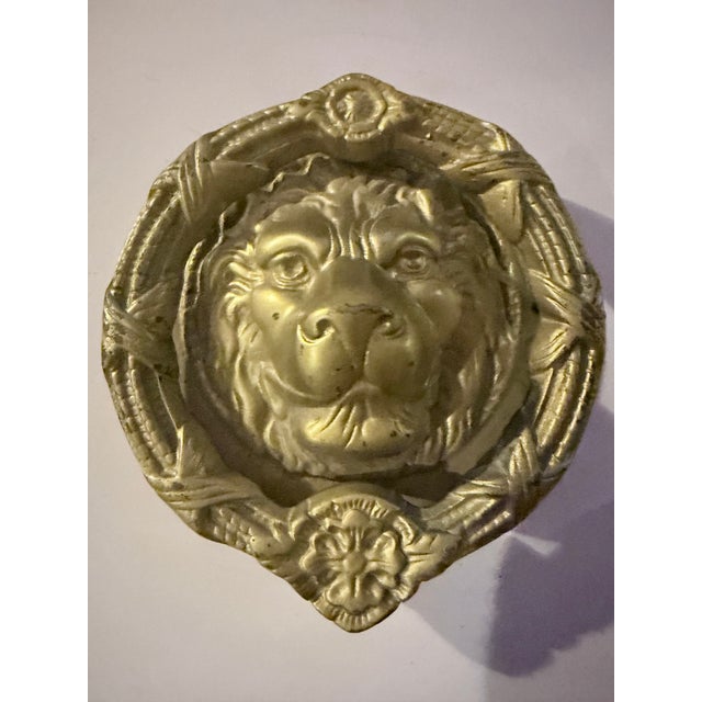 Up for your consideration is a magnificent, oversized vintage "Leo the Lion" architectural door knocker in the iconic...