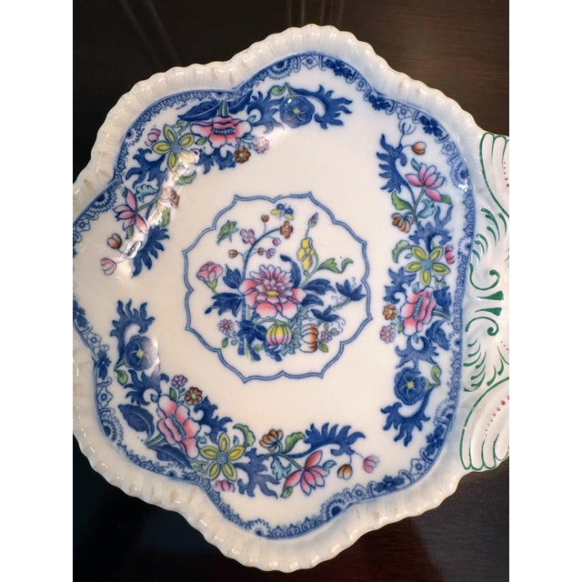 Early 20th Century Antique Copeland Spode Shell Serving Dish in Blue and White for London Heal & Son For Sale - Image 5 of 9
