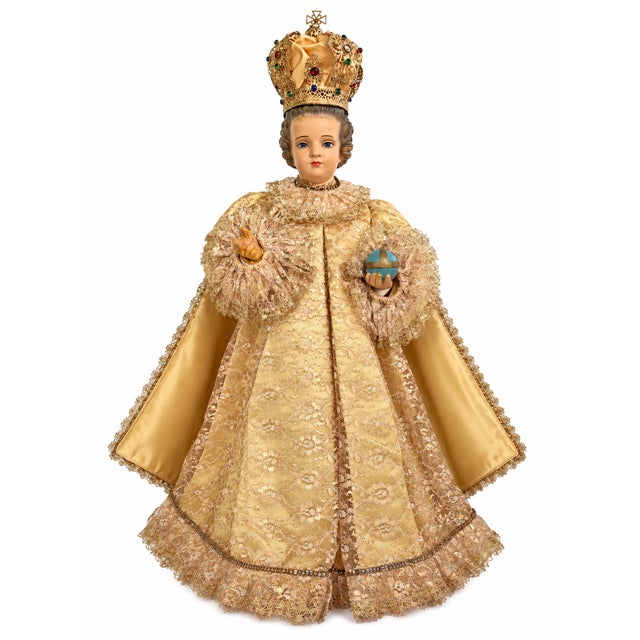 Vintage Child Jesus of Prague Religious Statue With Crown & Embellished Lace Robes For Sale