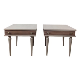 Mid 20th Century Pair of Painted American of Martinsville Nightstands With Tapered Legs For Sale
