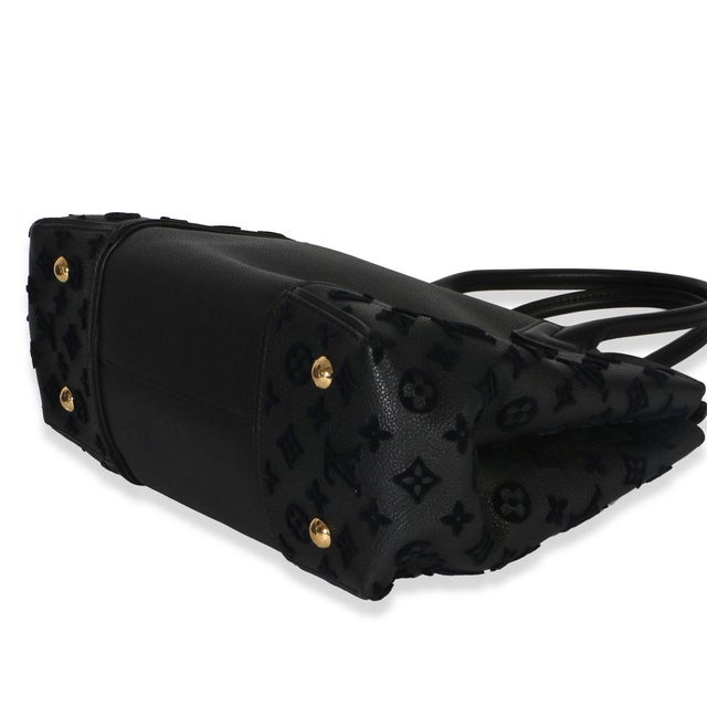 Animal Skin Black Monogram Tufted Veau Cachemire W Tote PM For Sale - Image 7 of 8