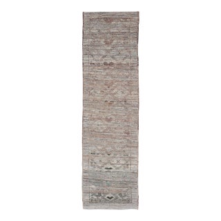 Modern Hand-Knotted Runner in Wool With Diamond Design in Neutral Tones 3'0 X 11'4 For Sale