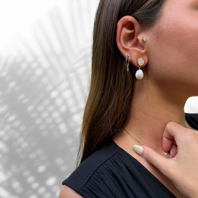 Metal Delicate Pearl & Gold Earrings, A Pair For Sale - Image 7 of 10