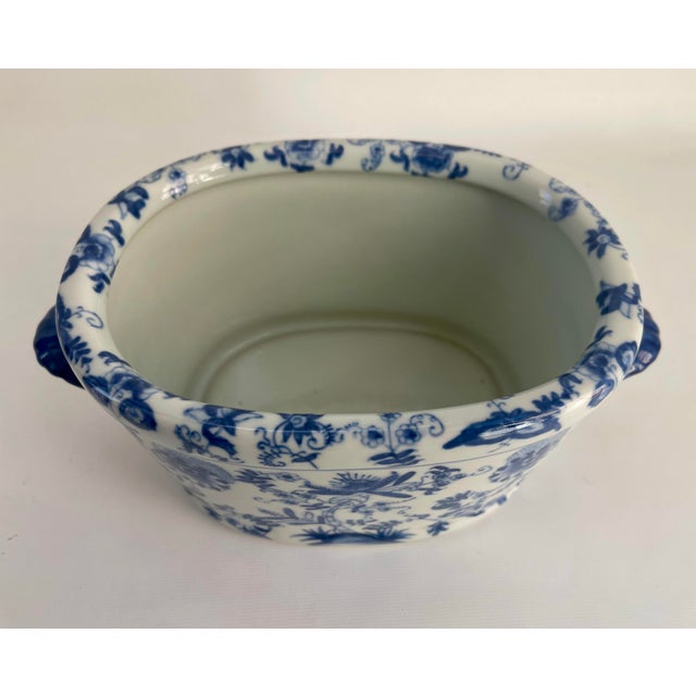 Chinese Export Style Porcelain Jardiniere Oval Bowl For Sale In Boston - Image 6 of 10